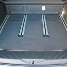 Lade das Bild in den Galerie-Viewer, Volkswagen T5/T6 California Beach Kofferraummatte