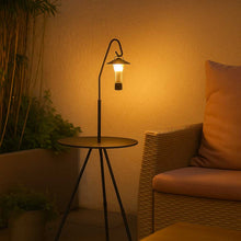 Lade das Bild in den Galerie-Viewer, Runder Tisch- Small round table with light stand