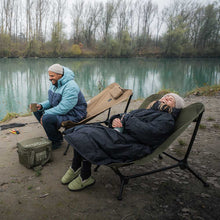Lade das Bild in den Galerie-Viewer, Bus-Boxx Defthike faltbarer Campingstuhl im Hängematten Style - Reclining Chair -