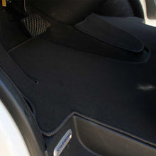 Lade das Bild in den Galerie-Viewer, Volkswagen T6.1 Multivan Teppich Komplettset
