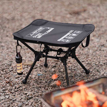 Lade das Bild in den Galerie-Viewer, Outdoor-Hocker- Elf Pony Chair
